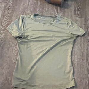 Women's Classic Short-Sleeve Crewneck Top - Sage Green